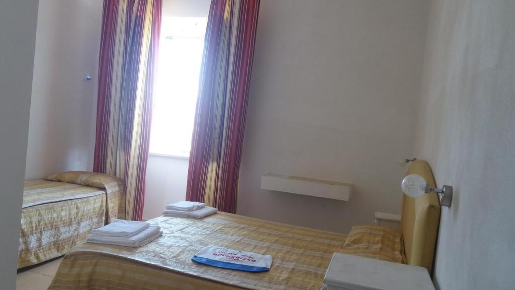 Villa Adele Πόντσα Δωμάτιο φωτογραφία